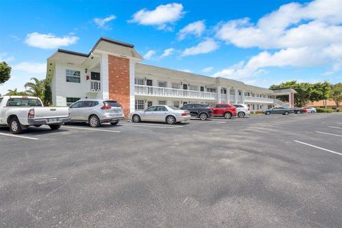 15-10000 Meridian Way N, Palm Beach Gardens, FL, 33410-5011 | Card Image