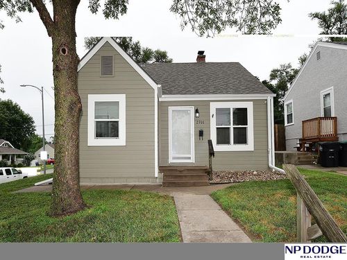 2701 S 60th St, Omaha, NE, 68106-2927 | Card Image