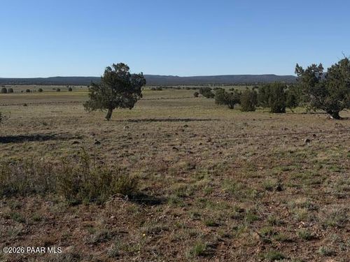 Lot 52 Juniperwood Rnch, Ash Fork, AZ, 86320 | Card Image