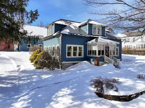 371 Weybridge St, Middlebury, VT, 05753-1065 | Card Image