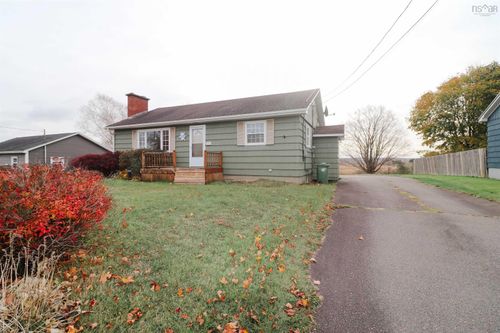 412 Onslow Rd, Upper Onslow, NS, B6L5K9 | Card Image