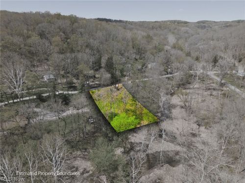 7166 Dove Rd Sw, Carrollton, OH, 44615-9260 | Card Image