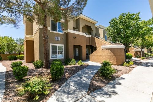 2121-8070 W Russell Rd, Las Vegas, NV, 89113-1549 | Card Image