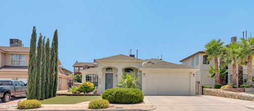 12532 Sun Spirit Dr, El Paso, TX, 79938-4493 | Card Image