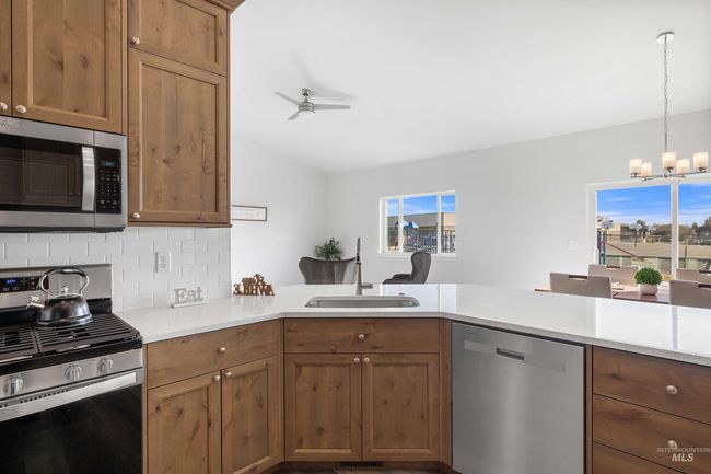 205 13 Th Ave W, House other with 4 bedrooms, 2 bathrooms and 3 parking in Jerome ID | Image 12