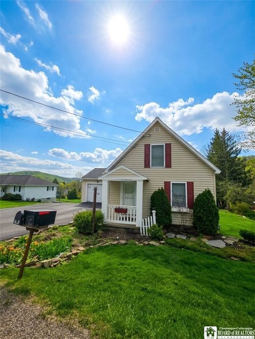 289 Bolivar Dr, Bradford, PA, 16701-3131 | Card Image