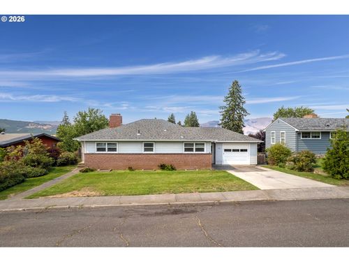 321 W 21st St, The Dalles, OR, 97058-3424 | Card Image