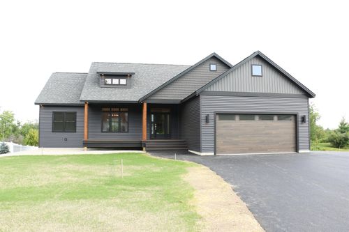 40-474 Blane Cir, Pembroke, NH, 03275-3271 | Card Image