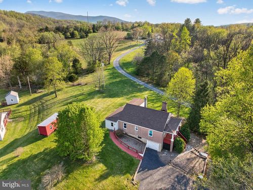 6156 Stonewall Jackson Hwy, FRONT ROYAL, VA, 22630-7711 | Card Image