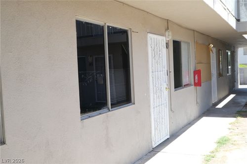 30-212 Orland St, Las Vegas, NV, 89107-1655 | Card Image