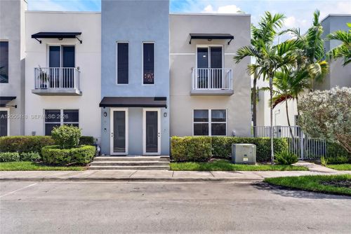 5-405 Ne 35th Ct, Oakland Park, FL, 33334-2147 | Card Image