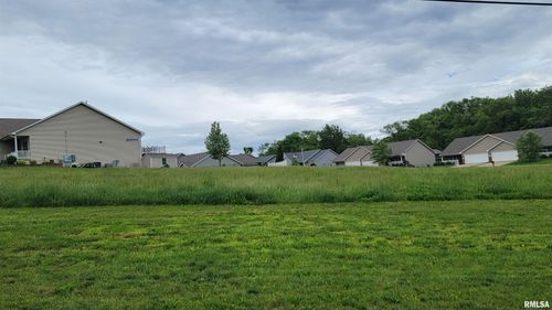 600 E 19th Ave, Coal Valley, IL, 61240-9477 | Card Image