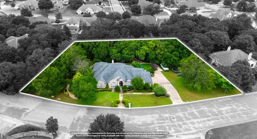2001 Country Brook Dr, Weatherford, TX, 76087-3816 | Card Image