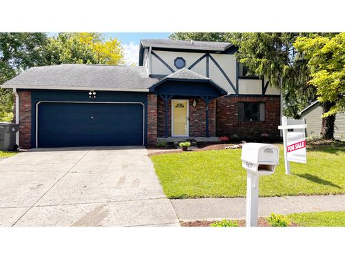 5627 Hill Rise Dr, Indianapolis, IN, 46237-2150 | Card Image