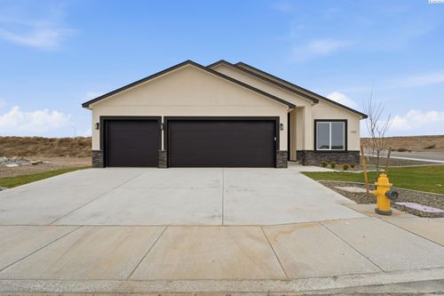 7287 W 30th Ave, Kennewick, WA, 99338 | Card Image