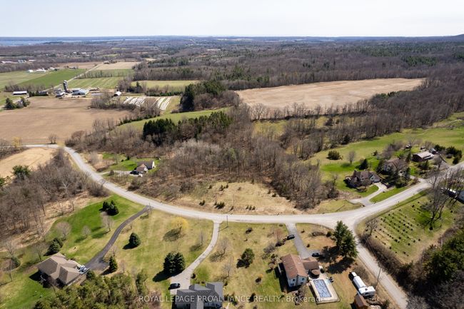 517 Downs Rd, Home with 0 bedrooms, 0 bathrooms and null parking in Quinte West ON | Image 15