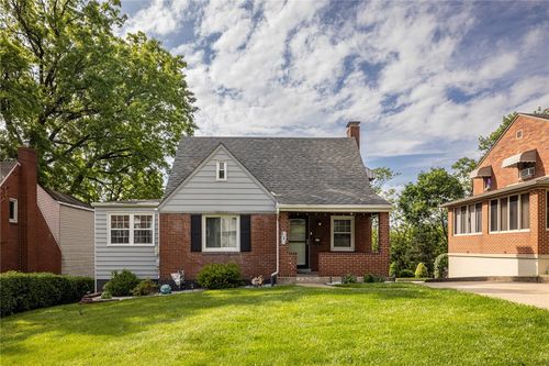 111 W E Manilla, Green Tree, PA, 15220 | Card Image