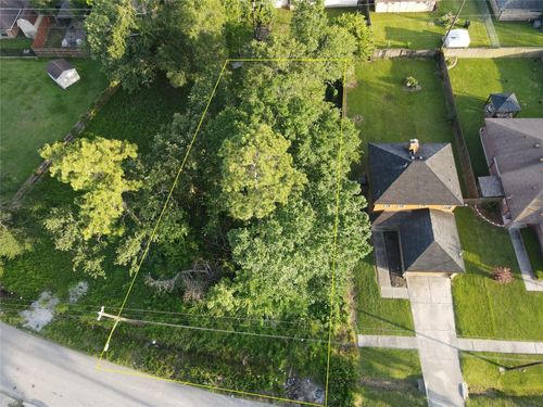 00 Caddo Rd, Houston, TX, 77016 | Card Image