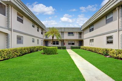 641 Flanders N N, Condo with 2 bedrooms, 2 bathrooms and null parking in Delray Beach FL | Image 1