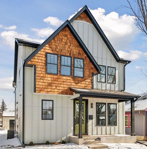 3925 40th Ave S, Minneapolis, MN, 55406-3440 | Card Image