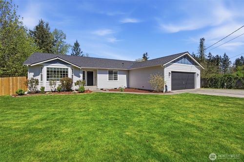 12009 Kapowsin Hwy E, Graham, WA, 98338-7579 | Card Image