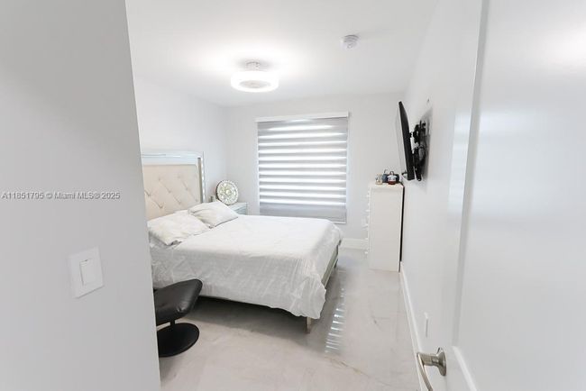 3813 Sw 149 Th Pl, House other with 4 bedrooms, 3 bathrooms and null parking in Miami FL | Image 31