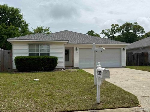 5385 Cherub Cir, Milton, FL, 32583-4609 | Card Image
