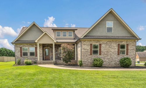 386 Twelve Oaks Dr, Rock Spring, GA, 30739-2721 | Card Image