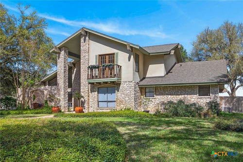 201 S Contour Dr, Gonzales, TX, 78629-4301 | Card Image