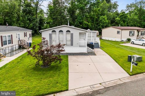 542 Ivy Ct, MOUNT LAUREL, NJ, 08054-4434 | Card Image