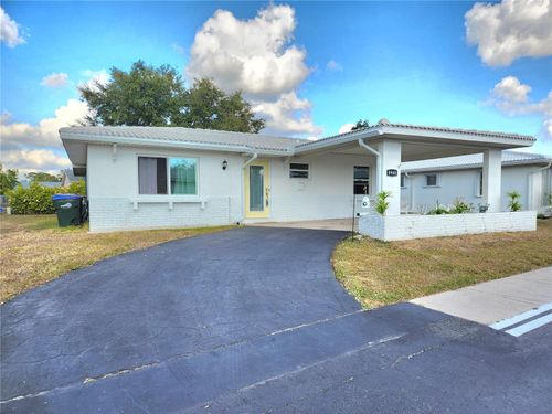 8940 Pickwick Rd, NORTH PORT, FL, 34287-2161 | Card Image