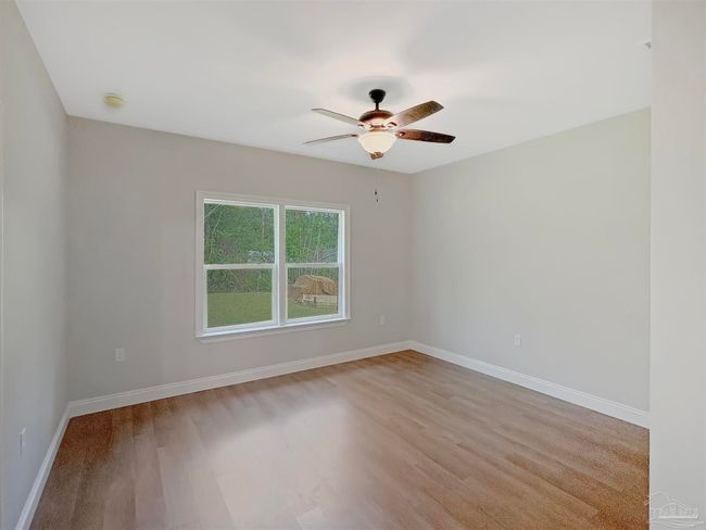 3286 Damon Dr, House other with 3 bedrooms, 2 bathrooms and null parking in Milton FL | Image 17