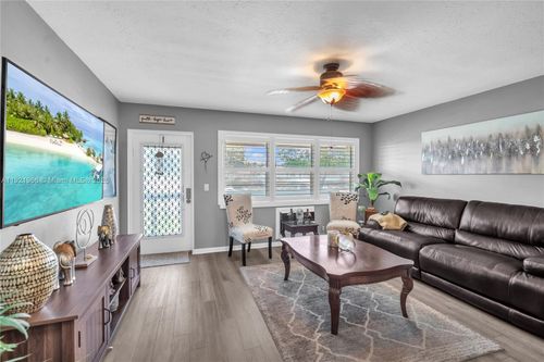 244-244 Durham F, Deerfield Beach, FL, 33442-2524 | Card Image