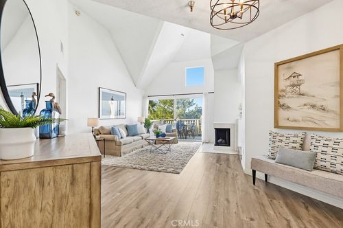 305-1450 Berth, San Pedro, CA, 90731 | Card Image