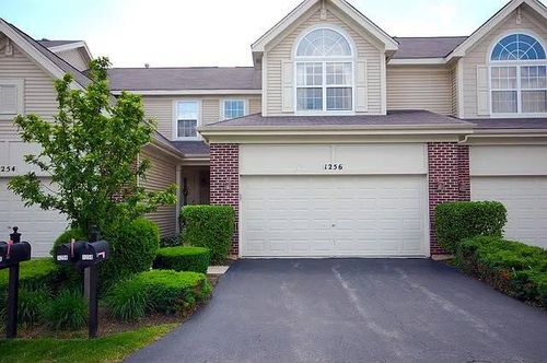 1256 Townes Cir, Aurora, IL, 60502-6741 | Card Image