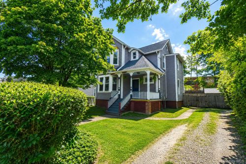 79 Rombout Ave, Beacon, NY, 12508-3205 | Card Image