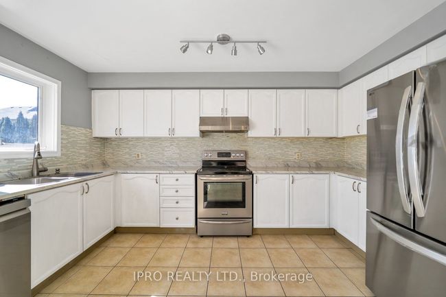 5 Fenton St, House other with 4 bedrooms, 3 bathrooms and 1 parking in Ajax ON | Image 13