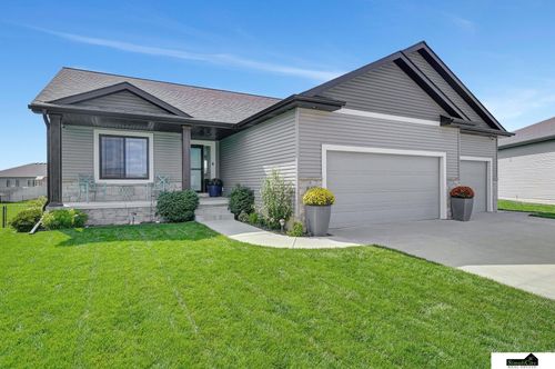 845 W Arezzo Ct, Lincoln, NE, 68523-9315 | Card Image