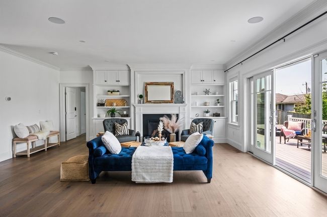 935 E Squantum St, House other with 4 bedrooms, 6 bathrooms and 4 parking in Quincy MA | Image 10