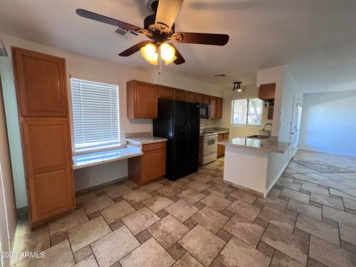 72-95 N Cooper Rd, Chandler, AZ, 85225-5891 | Card Image