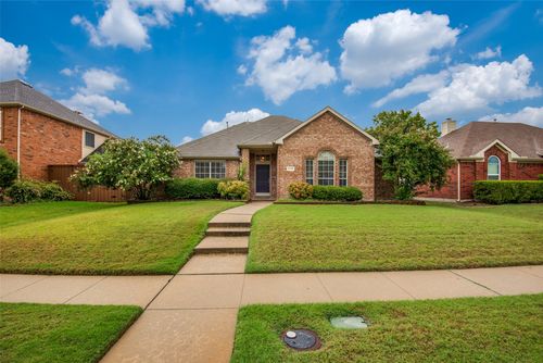 10305 Ashmont Dr, Frisco, TX, 75035-5221 | Card Image