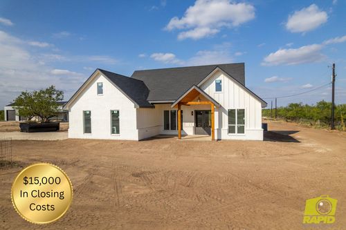 10954 Twin Lakes Ln, San Angelo, TX, 76904-3663 | Card Image