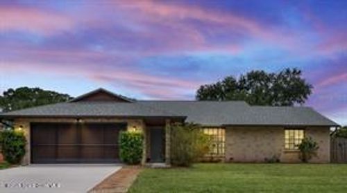 776 Beacon St Nw, PALM BAY, FL, 32907-7833 | Card Image