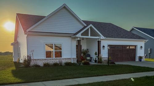 3407 Melissa Ln, Urbana, IL, 61802-9411 | Card Image