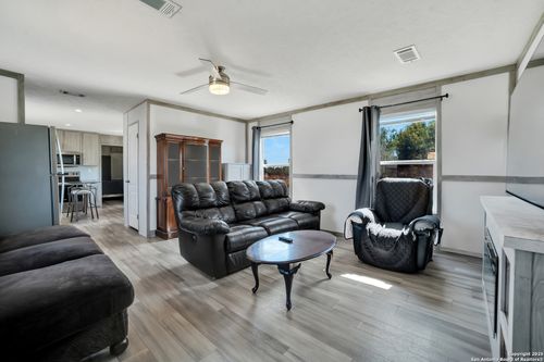 77 Cielo Way, Lytle, TX, 78052-3575 | Card Image