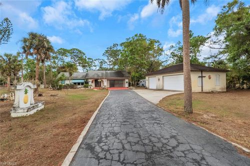 19630 Lan Shell Dr, North Fort Myers, FL, 33917-4431 | Card Image