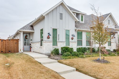 2121 Eastus Ln, Aledo, TX, 76008-2131 | Card Image