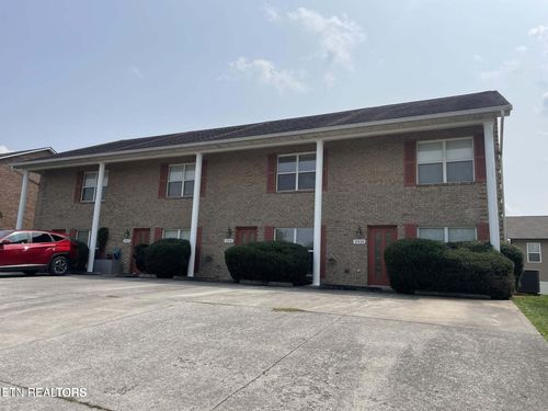 2432 Hallerins Ct, Maryville, TN, 37801-9321 | Card Image