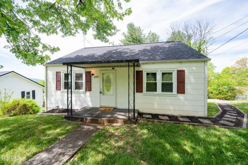 2209 Locust Street, Kingsport, TN, 37664 | Card Image
