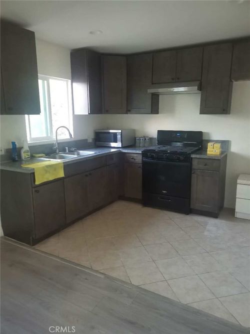 12-2617 E 4th St, Los Angeles, CA, 90033-4420 | Card Image